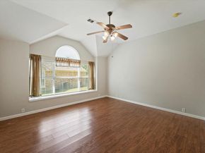 6909  Crenshaw Lane , Denton Texas 76210