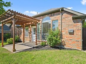 6909  Crenshaw Lane , Denton Texas 76210