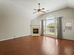 6909  Crenshaw Lane , Denton Texas 76210