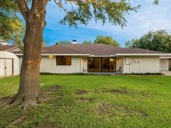 513  Mccoy Drive , Irving Texas 75062