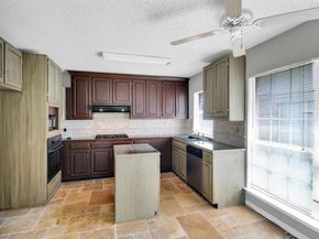 312  Pool Street , Cedar Hill Texas 75104