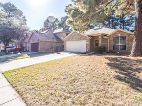 536  Cross Ridge Circle N, Fort Worth Texas 76120