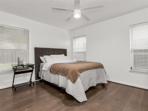 3727  Hawick Lane , Dallas Texas 75220