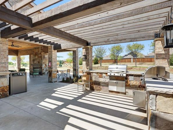 11833  Toppell Trail , Fort Worth Texas 76052