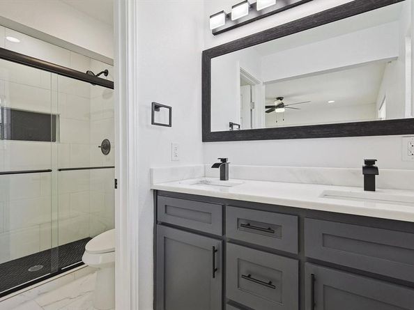 1126  Bobbie Lane , Garland Texas 75042