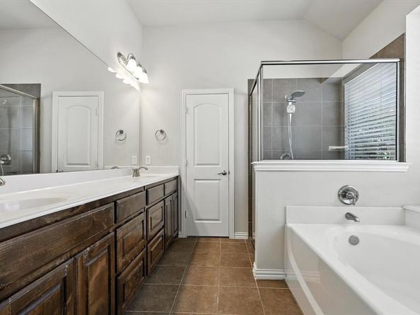1911  Osprey Lane , Garland Texas 75044