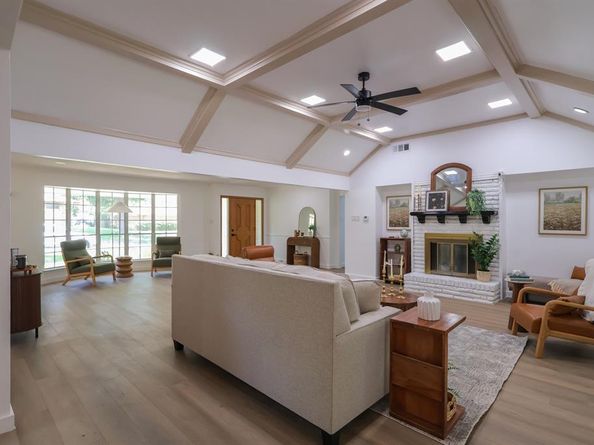 1440  Acapulco Drive , Dallas Texas 75232