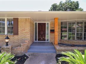1440  Acapulco Drive , Dallas Texas 75232