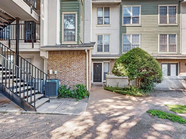 9611  Walnut Street  1105, Dallas Texas 75243