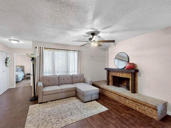 9611  Walnut Street  1105, Dallas Texas 75243