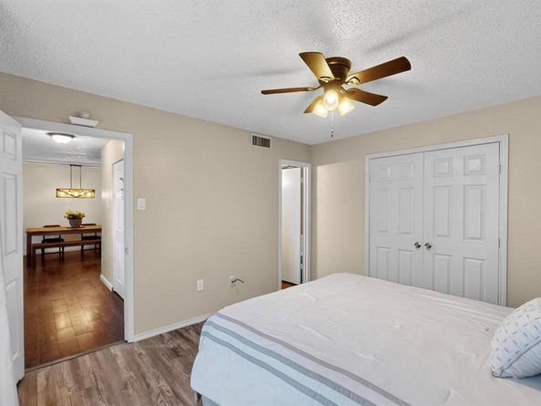 9611  Walnut Street  1105, Dallas Texas 75243