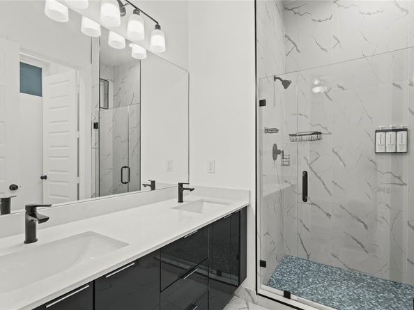 4314  Roseland Avenue  106, Dallas Texas 75204