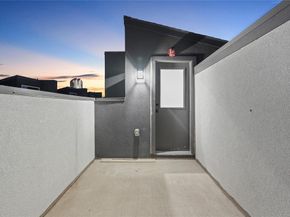 4314  Roseland Avenue  106, Dallas Texas 75204
