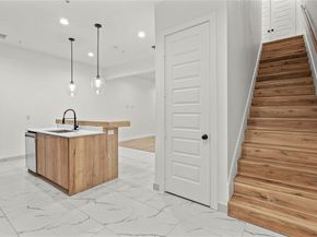 4314  Roseland Avenue  106, Dallas Texas 75204