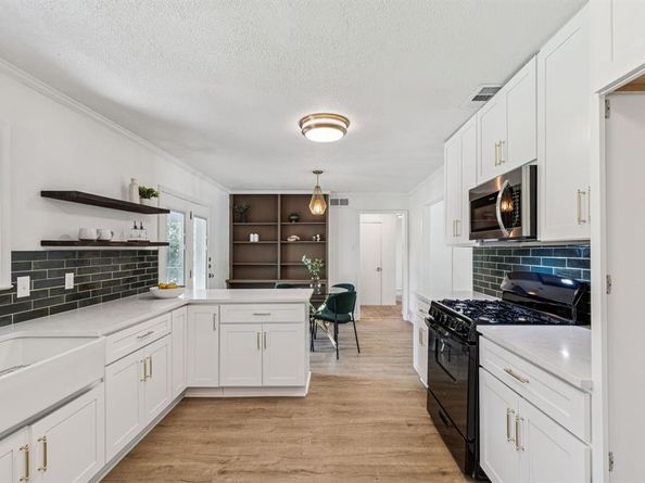 13934  Heartside Place , Farmers Branch Texas 75234