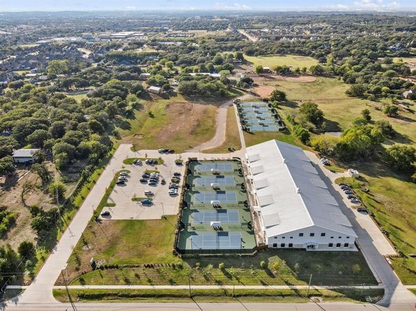 1403  Limestone Creek Drive , Keller Texas 76248