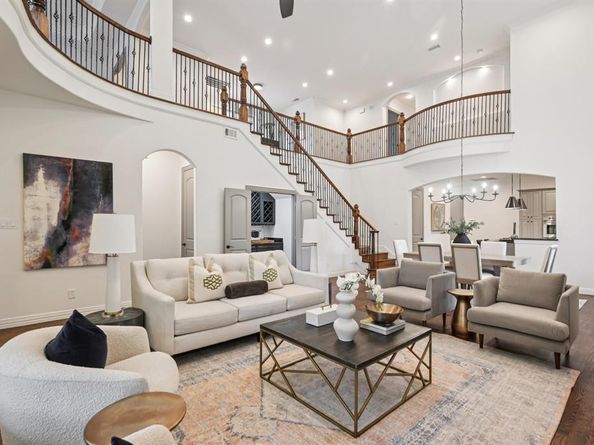 5035  Alcott Street , Dallas Texas 75206
