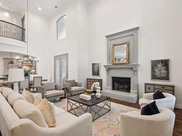 5035  Alcott Street , Dallas Texas 75206