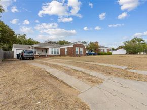 6412  Camp Bowie Boulevard , Fort Worth Texas 76116