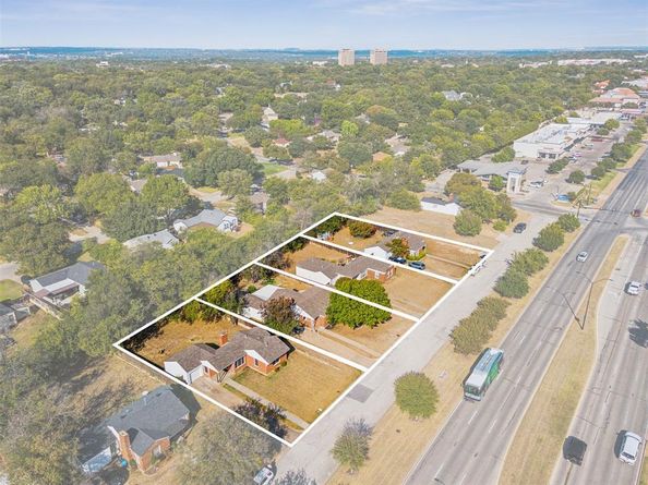 6412  Camp Bowie Boulevard , Fort Worth Texas 76116