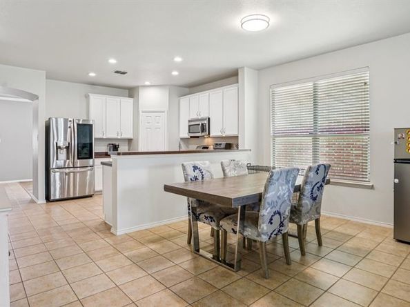 9103  Rainland Drive , Arlington Texas 76002