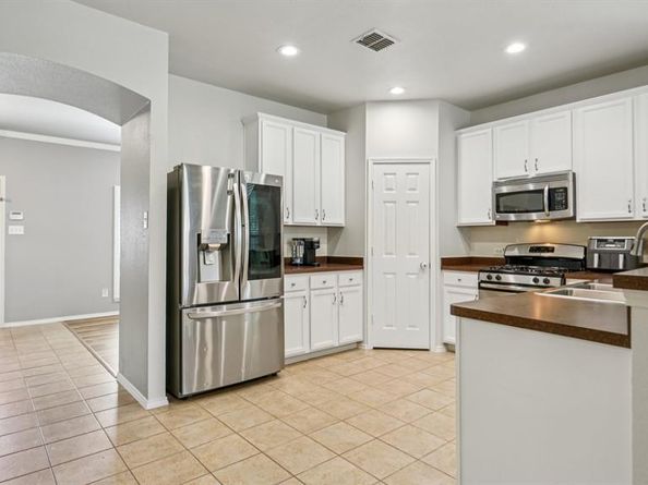 9103  Rainland Drive , Arlington Texas 76002