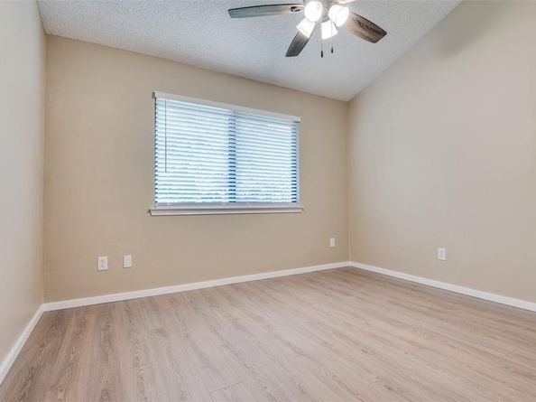 1110  Cloudcrest Court , Arlington Texas 76017
