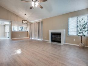 1110  Cloudcrest Court , Arlington Texas 76017
