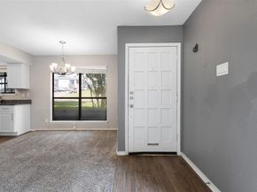 2101  Park Willow Lane  A, Arlington Texas 76011