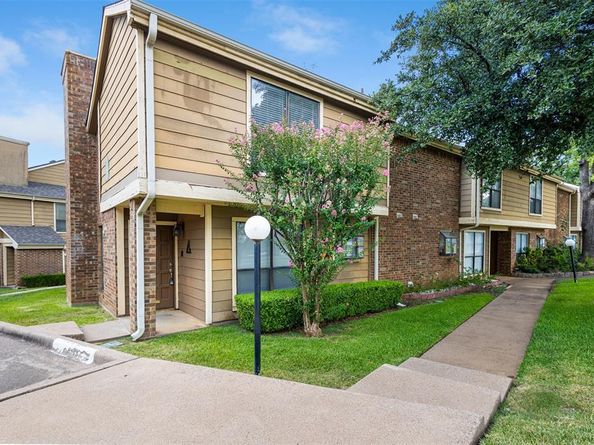 2101  Park Willow Lane  A, Arlington Texas 76011