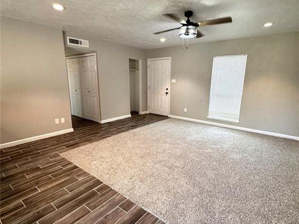 7005  Greenview Circle N, Fort Worth Texas 76120