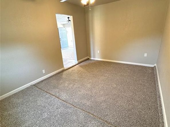 7005  Greenview Circle N, Fort Worth Texas 76120