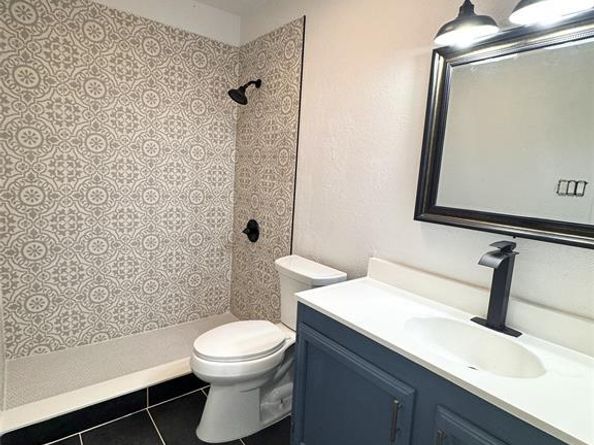 7005  Greenview Circle N, Fort Worth Texas 76120