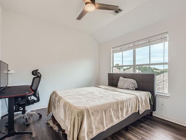 3905  Lakeside Drive , Rowlett Texas 75088