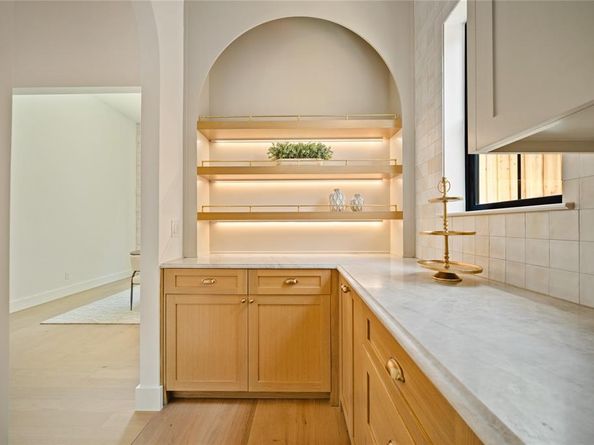 3727  Clover Lane , Dallas Texas 75220