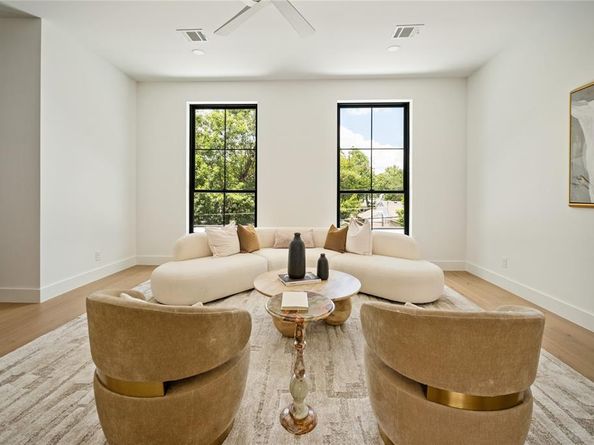 3727  Clover Lane , Dallas Texas 75220