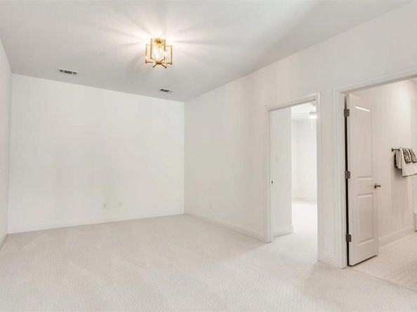 3631  Shelby Court , Fort Worth Texas 76109
