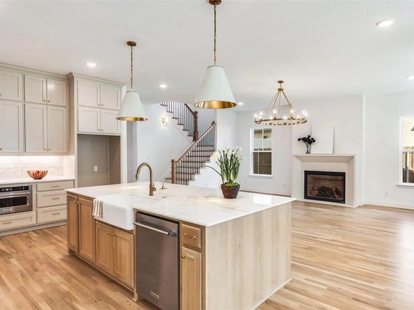 3631  Shelby Court , Fort Worth Texas 76109