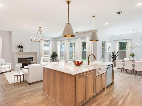 3631  Shelby Court , Fort Worth Texas 76109