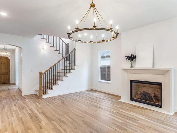 3631  Shelby Court , Fort Worth Texas 76109