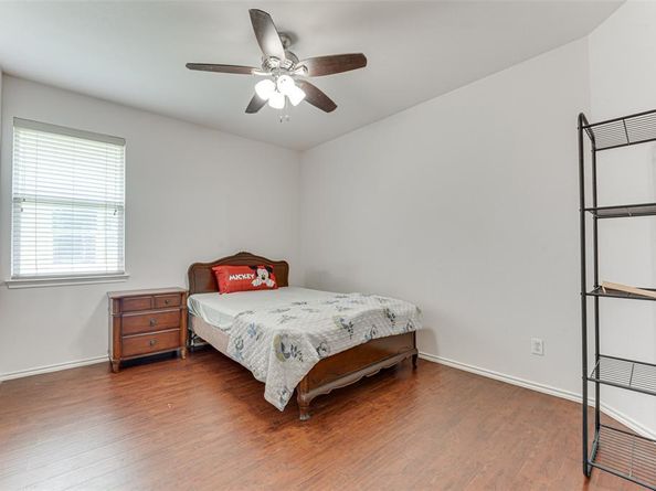 511  Poplar Vista Lane , Arlington Texas 76002