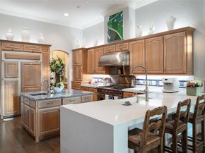 11407 W Ricks Circle , Dallas Texas 75230