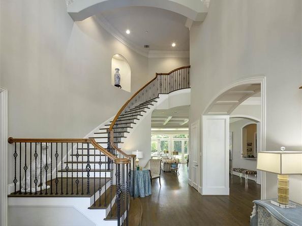 11407 W Ricks Circle , Dallas Texas 75230