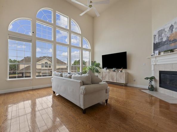 9235  Jasmine Lane , Irving Texas 75063