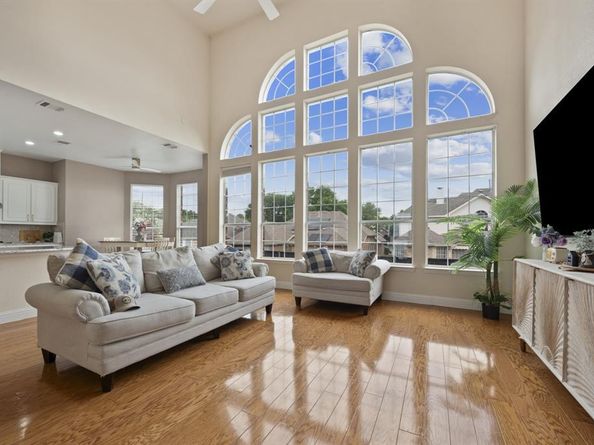 9235  Jasmine Lane , Irving Texas 75063