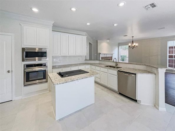 413  Thunderbrook Road , Garland Texas 75044