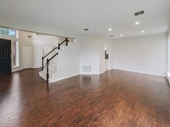 413  Thunderbrook Road , Garland Texas 75044