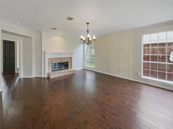 413  Thunderbrook Road , Garland Texas 75044