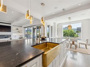 2210  Boll Street , Dallas Texas 75204