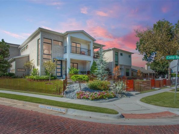 1328  Madeline Place  B, Fort Worth Texas 76107